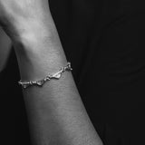Vakadzi Link Bracelet in 18K Gold by Patrick Mavros