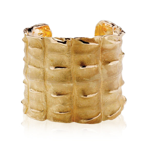 Croc Hornback Cuff in 18K Gold