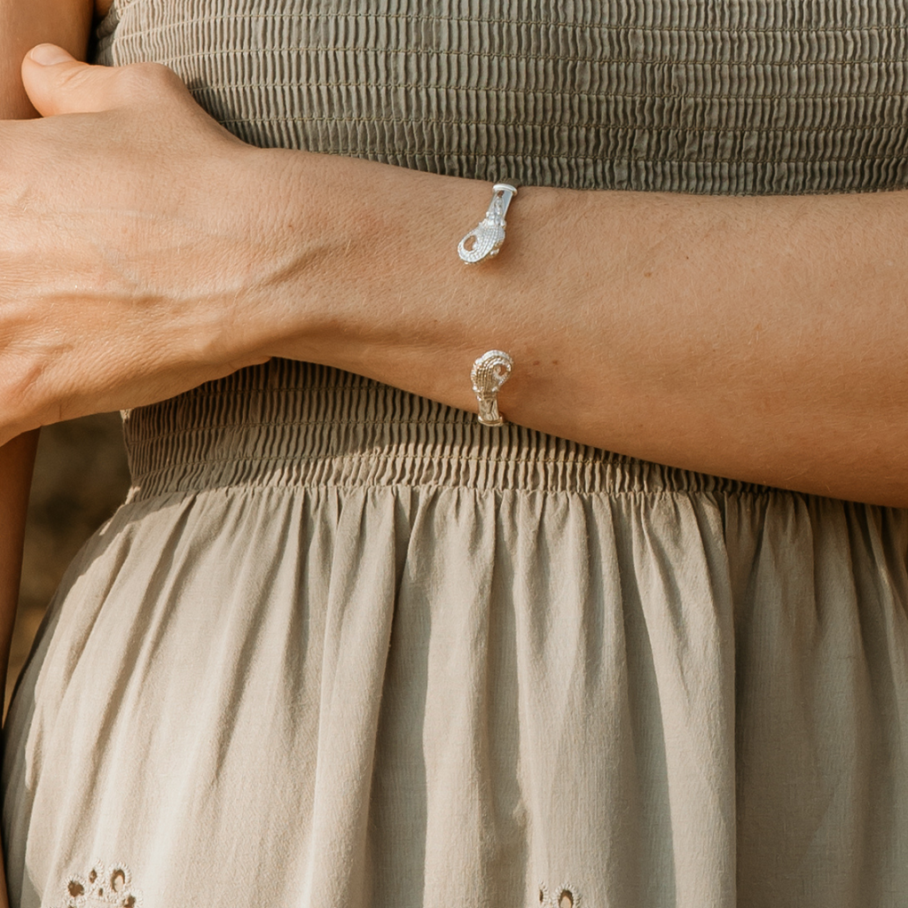 Crocodile Wire Cuff in Silver