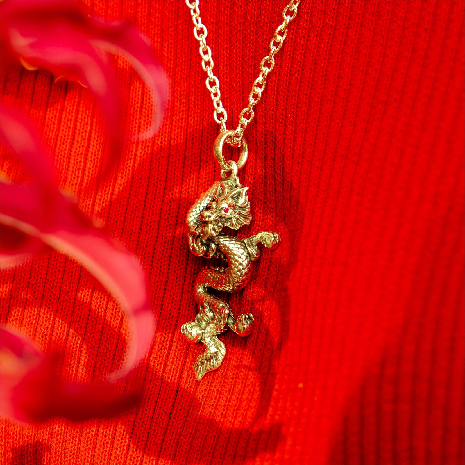 Gold dragon necklace discount